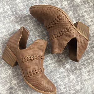 Ankle Perforated braided low block heel bootie